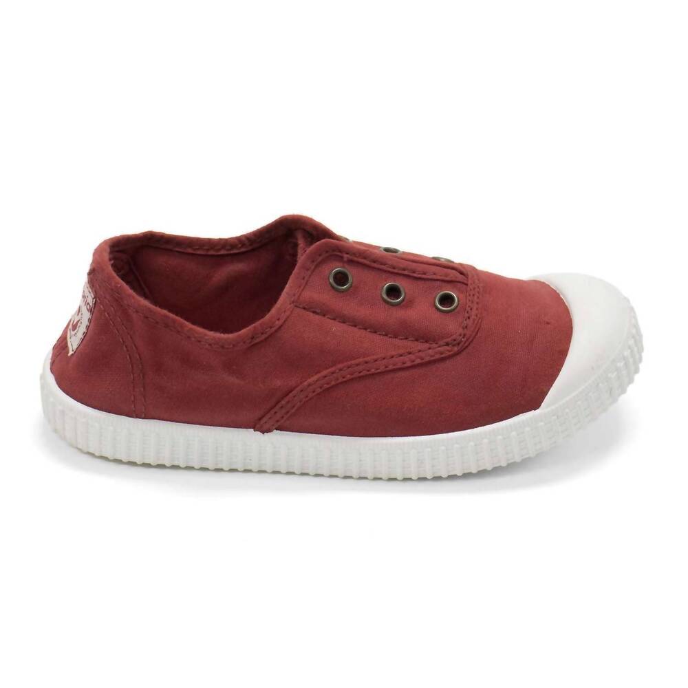 NEW VICTORIA boy's 1915 inglesa slip-on canvas shoes in red